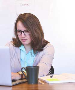 商务协同办公的电话轰炸机网页版